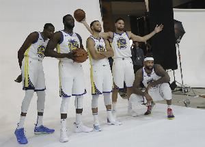 考辛斯：18-19赛季勇士没夺冠但天赋最高 比赛前6分钟才开始热身